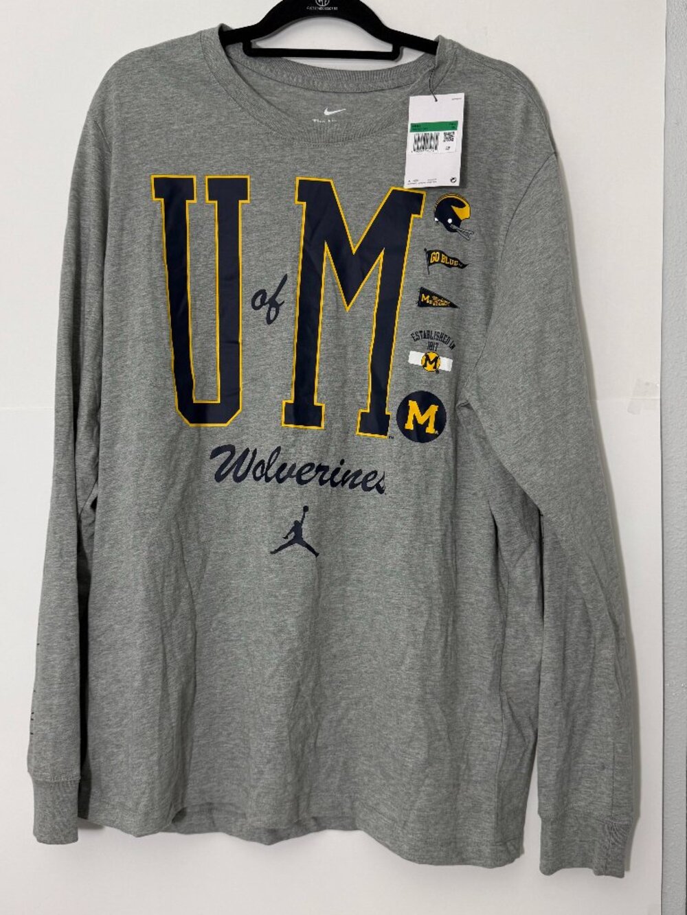 Michigan Wolverines Nike Shirt XL Gray Long Sleeve Jordan Logo NWT
